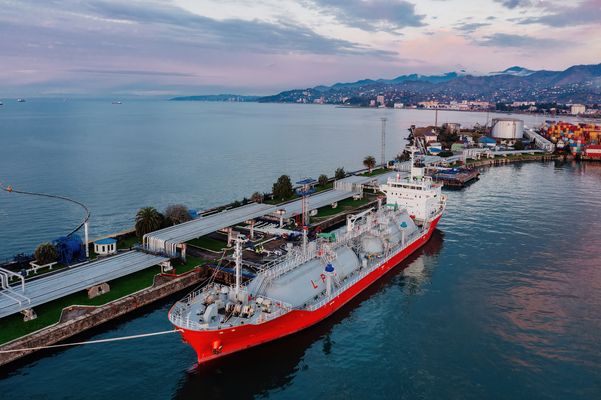 Ship tanker LPG process loading